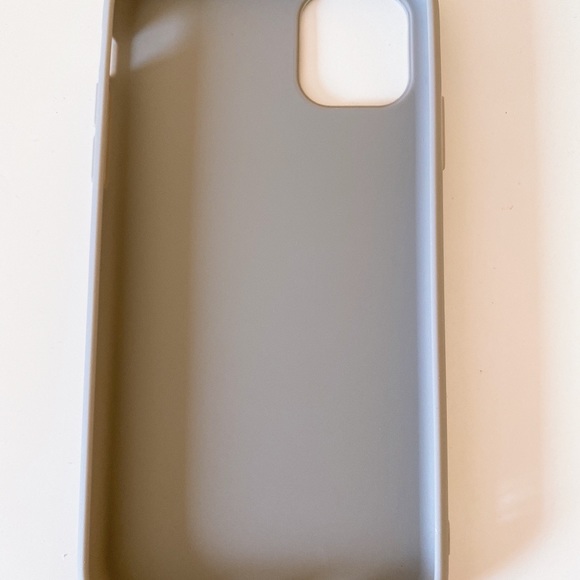 *New* iPhone 11 Phone Case - Picture 7 of 7